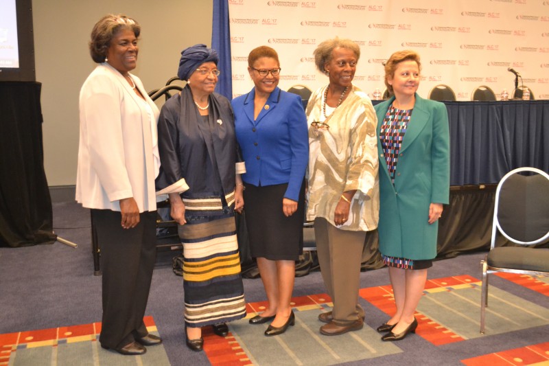 President Sirleaf being flanked by former Ambassador Thomas-Greenfield current Amb. Elders and two African American Congresswomen